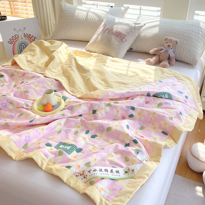 91家纺网 家纺一手货源 找家纺 （自己工厂 有网销大热款 网销帮推可合作优惠）2025新款全棉夏被空调被夏凉被纯棉夏季儿童棉花薄被子 花满城-粉