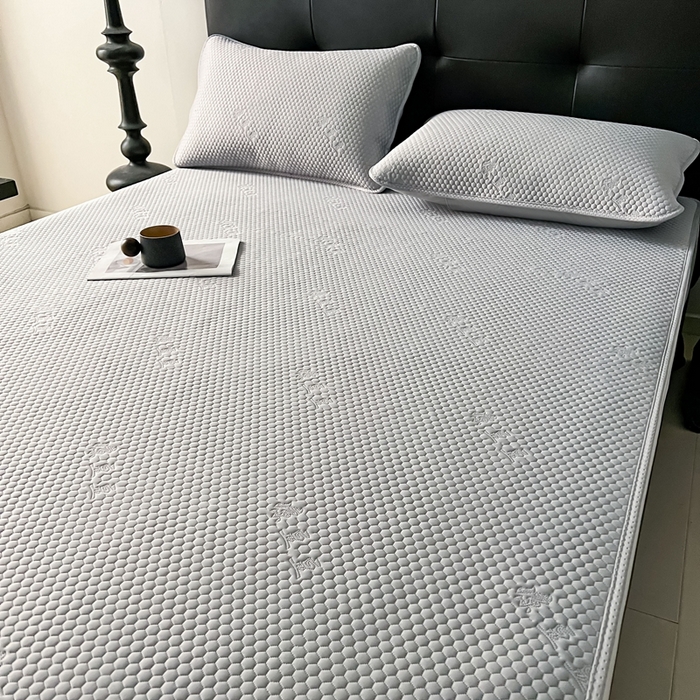 91家纺网 家纺一手货源 找家纺 好艺佳毛毯 2025新款3D凉豆豆凉席凉感软席空调席三件套单件学生宿舍 凉豆豆-高级灰