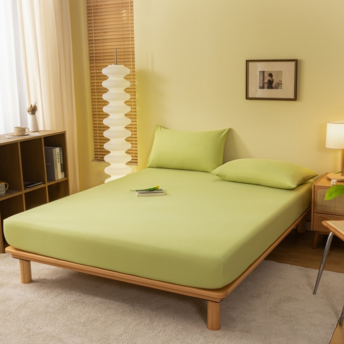 91家纺网 家纺一手货源 找家纺 梵克保罗 2025新款简约纯色亲肤磨毛床笠 草绿