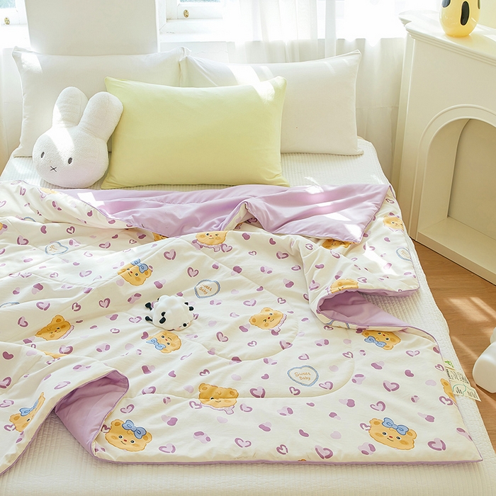 91家纺网 家纺一手货源 找家纺 梦恬佳 2025新款A类水洗皱皱棉夏凉被 甜甜黄油熊