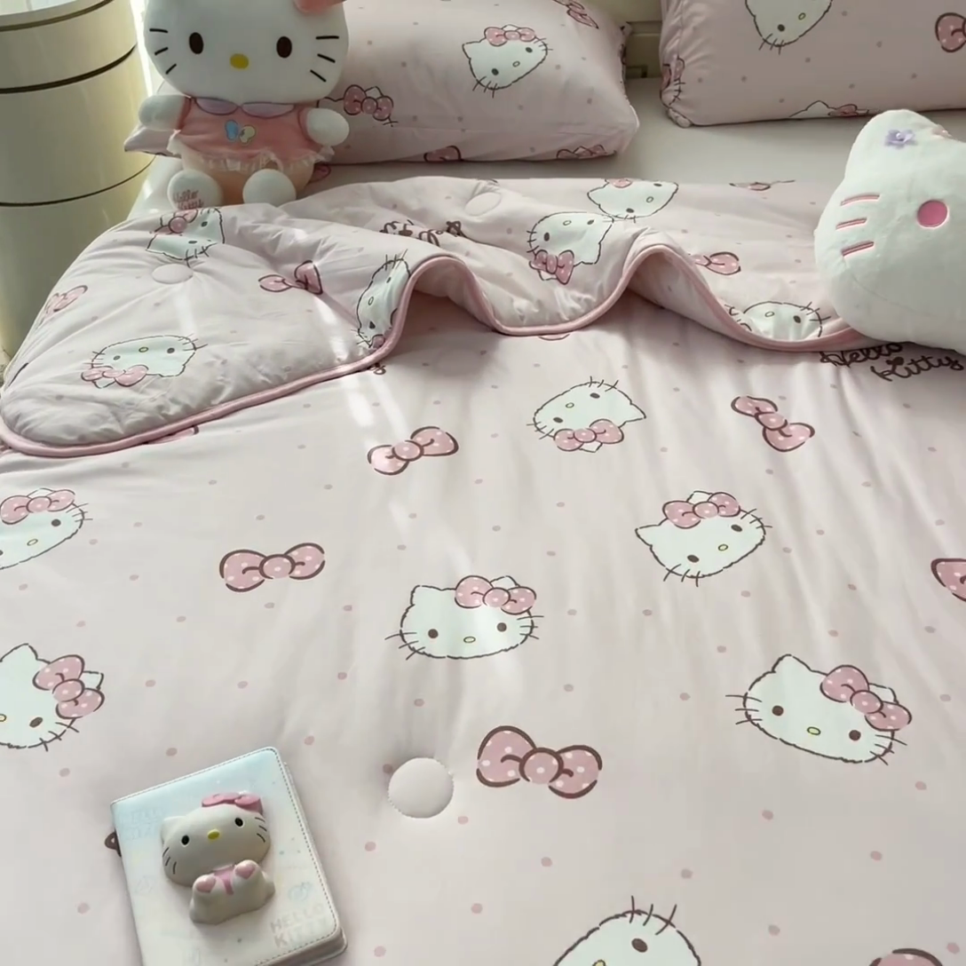 91家纺网 家纺一手货源 找家纺 暮思家居 2025新款正版授权三丽鸥A类牛奶针织棉夏被子被芯 针织棉-可爱KT