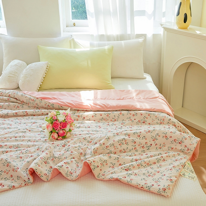 91家纺网 家纺一手货源 找家纺 梦恬佳 2025新款A类水洗皱皱棉夏凉被 野茶春苑