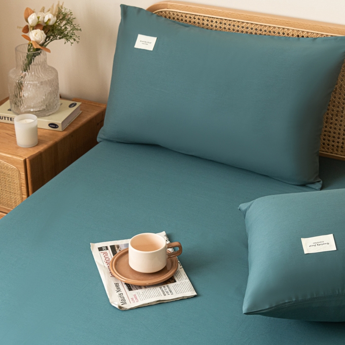 91家纺网 家纺一手货源 找家纺 梵克保罗 2025新款亲肤舒适全棉13372喷气纯色单枕套 墨子绿