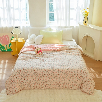 91家纺网 家纺一手货源 找家纺 梦恬佳 2025新款A类水洗皱皱棉夏凉被 野茶春苑