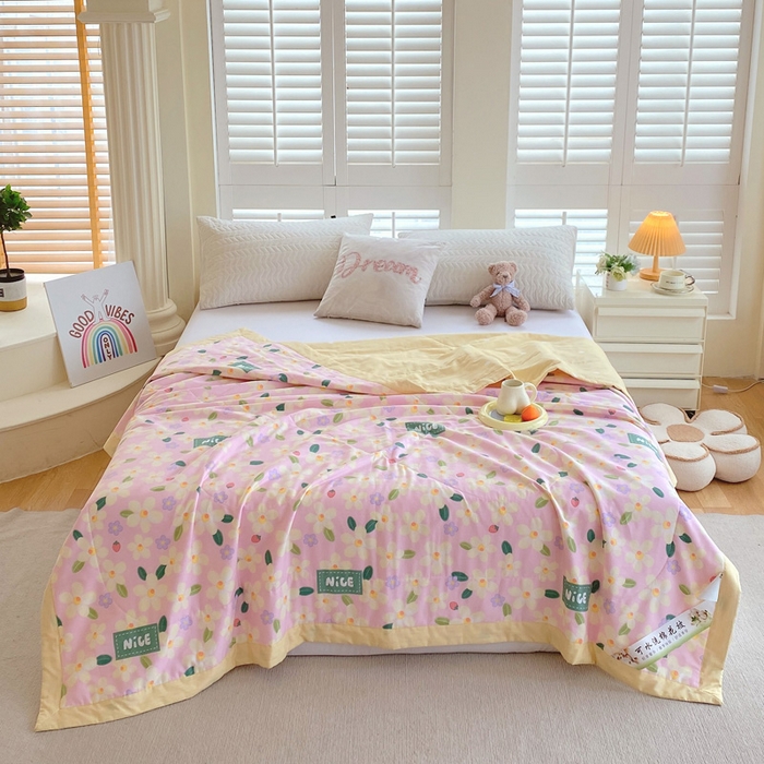 91家纺网 家纺一手货源 找家纺 （自己工厂 有网销大热款 网销帮推可合作优惠）2025新款全棉夏被空调被夏凉被纯棉夏季儿童棉花薄被子 花满城-粉