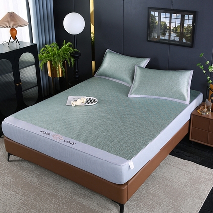 91家纺网 家纺一手货源 找家纺 （总）四川牛皮席 2025新款冰藤刺绣款冰丝凉感豆豆席床笠