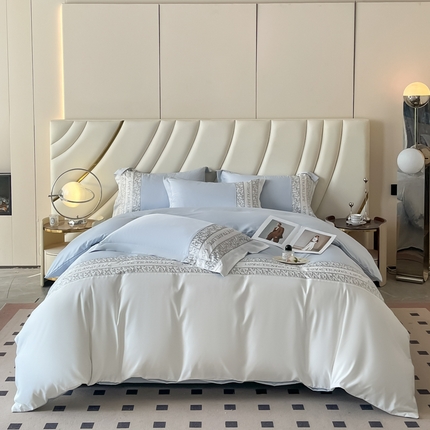 91家纺网 家纺一手货源 找家纺 yyds网供 2025新款礼盒装水洗冰丝拼接刺绣法式奢四件套AB版双拼春夏[礼盒装，会员-5] 绣花拼接-天空蓝