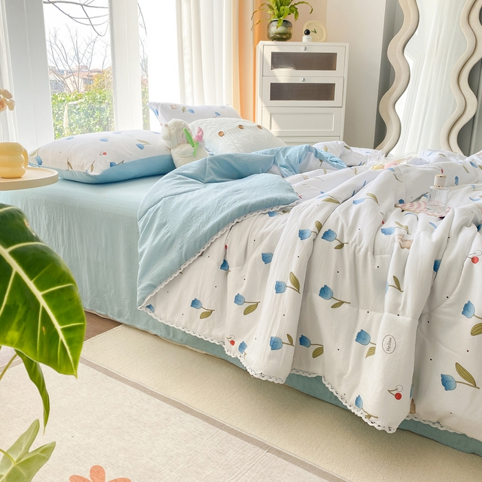 91家纺网 家纺一手货源 找家纺 （总）穆琪 2025新款小花边印花夏被小清新夏凉被