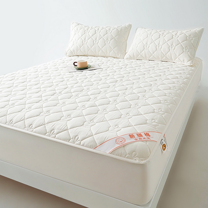 91家纺网 家纺一手货源 找家纺 （总）伊人坊 2025新款全棉纯棉大豆夹棉床护垫-皇冠系列（不防水款）