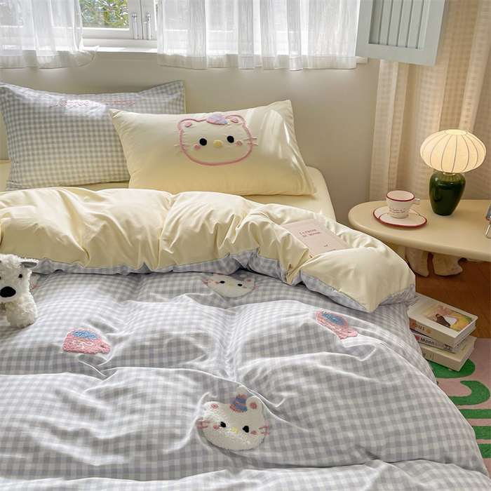 91家纺网 家纺一手货源 找家纺 星座家纺 2025新款水洗棉毛巾绣四件套 笑脸KT 蓝黄