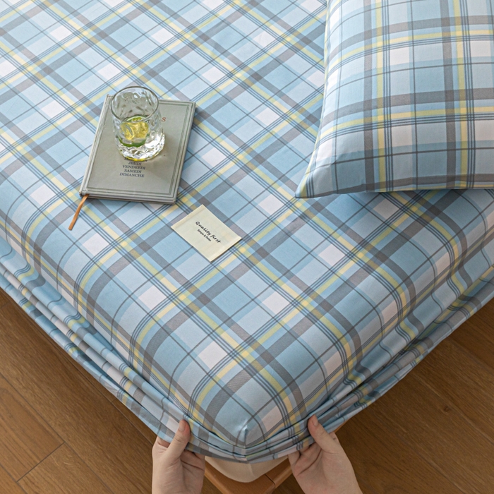 91家纺网 家纺一手货源 找家纺 梵克保罗 2025新款亲肤舒适全棉印花系列床笠 简兮蓝