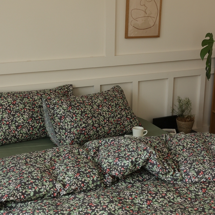 91家纺网 家纺一手货源 找家纺 棉眠 2025新款春夏花间牧歌田园系列四件套 小红莓