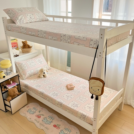 2025新款A类全棉印花学生宿舍床笠系列 狗狗派对