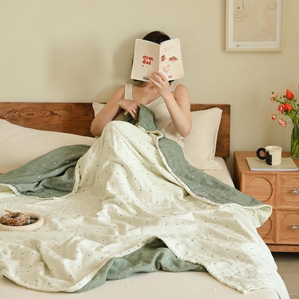 雯雨2025新款A类全棉四层爱心刺绣纱布毛巾被 爱心白+绿色
