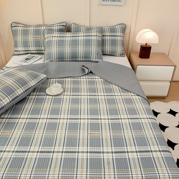 91家纺网 家纺一手货源 找家纺 情煊家纺 2025新款双面全棉夹棉床盖三件套 伯格灰