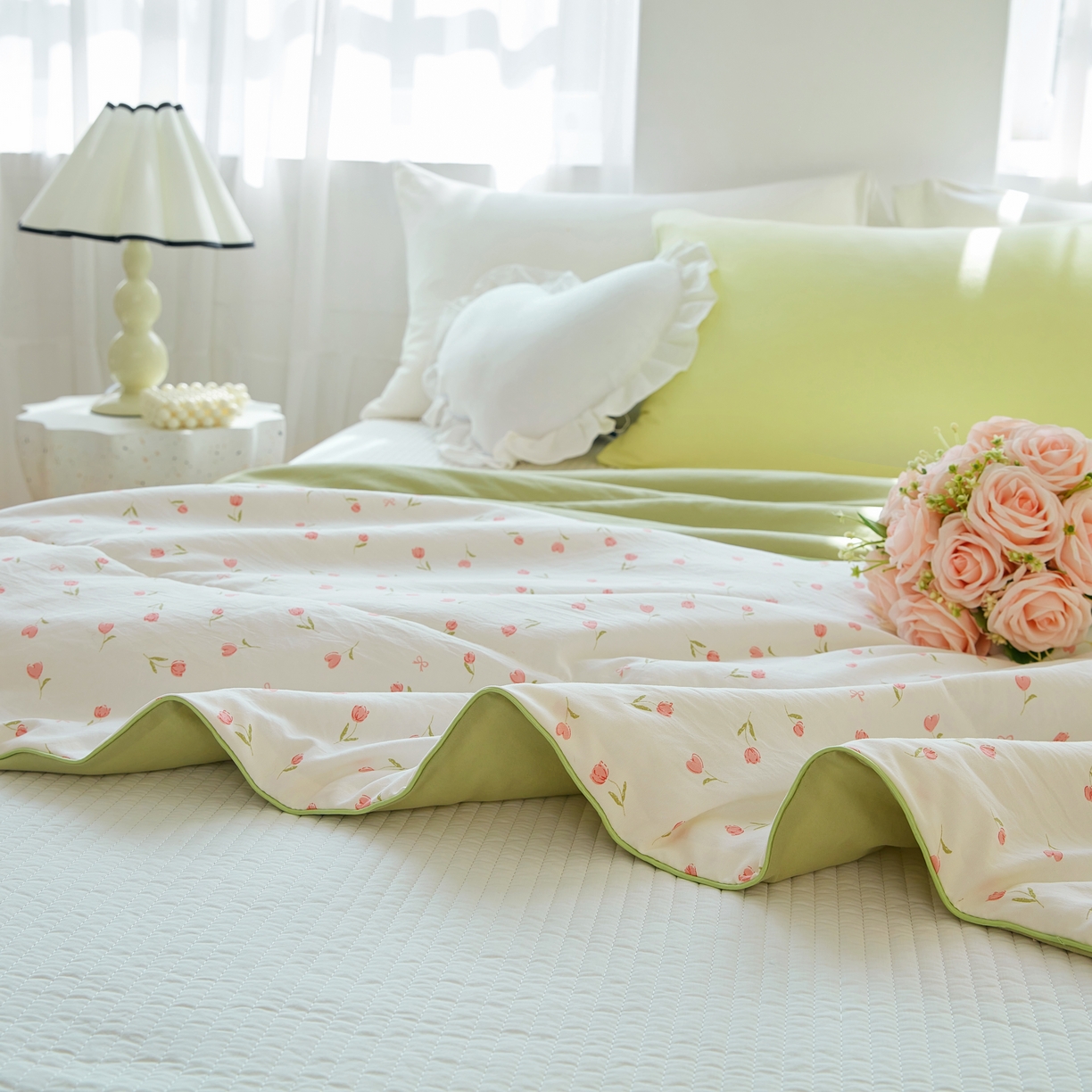 91家纺网 家纺一手货源 找家纺 梦恬佳 2025新款A类水洗皱皱棉夏凉被 浪漫花海