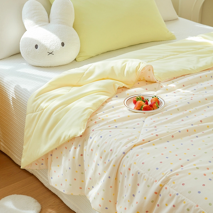 91家纺网 家纺一手货源 找家纺 梦恬佳 2025新款A类水洗皱皱棉夏凉被 小波点