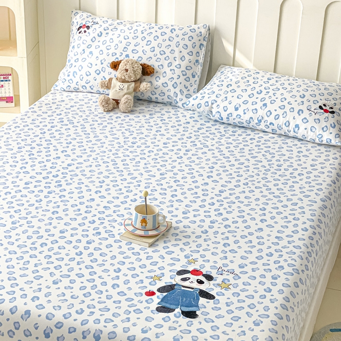 91家纺网 家纺一手货源 找家纺 雅居纺家纺 2025新款全棉老粗布床单床笠 苹果熊猫