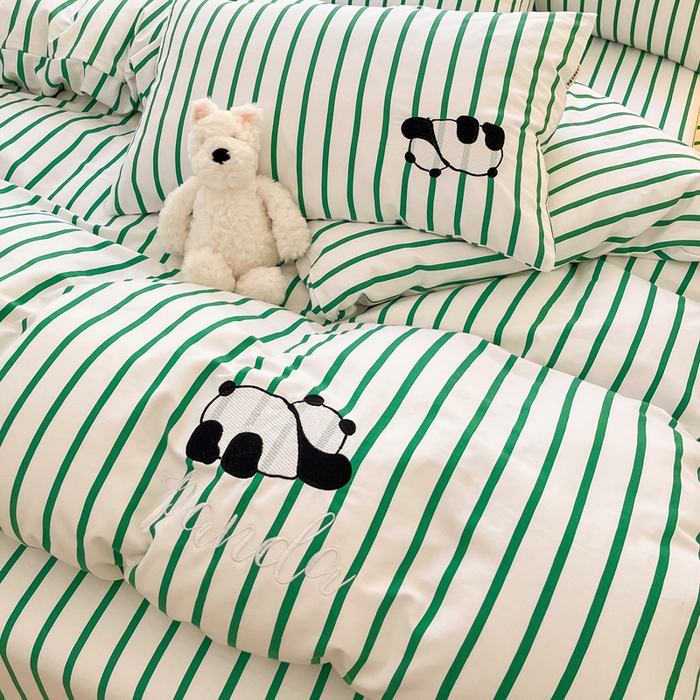 91家纺网 家纺一手货源 找家纺 雅居纺家纺 2025新款全棉老粗布绣花四件套单被套 萌仔熊猫