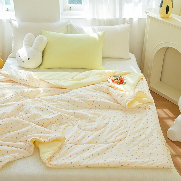 91家纺网 家纺一手货源 找家纺 梦恬佳 2025新款A类水洗皱皱棉夏凉被 小波点