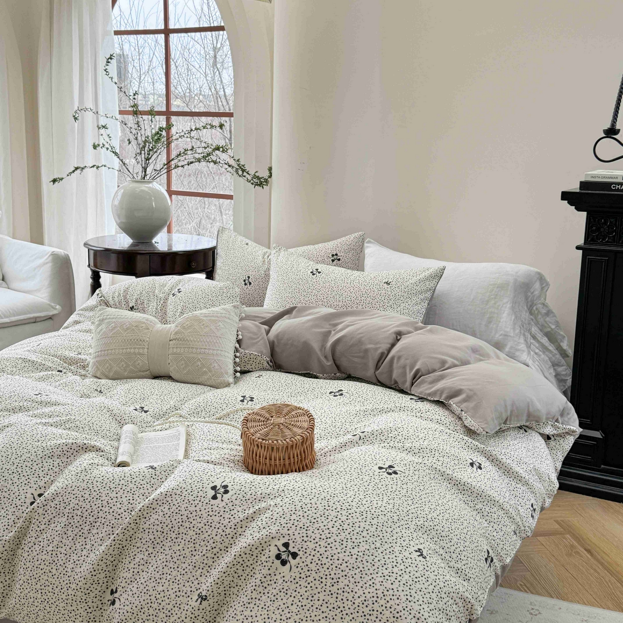 91家纺网 家纺一手货源 找家纺 时年家纺 2025春夏新款全棉纯棉有氧双层纱四件套-碎花系列 白茶籽