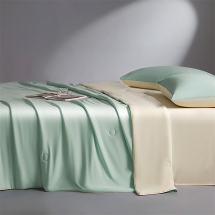 雯豆家纺 2025夏季新品7A抗菌100%锦纶冰丝凉感夏凉被纯色拼色高档薄被空调被 小冰皮-星辰绿+淡雅黄