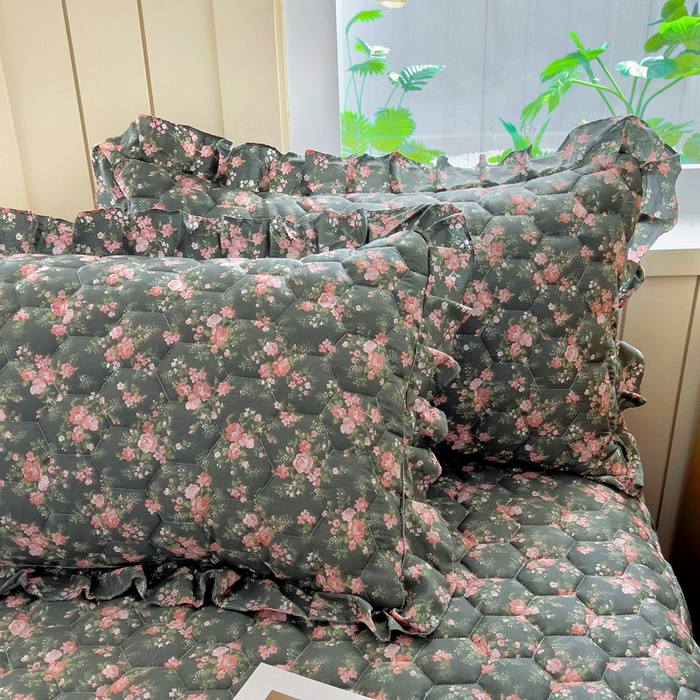 91家纺网 家纺一手货源 找家纺 2025新款全棉夹棉床裙 白兰地