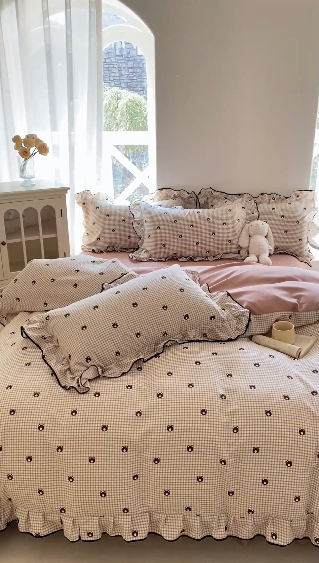 91家纺网 家纺一手货源 找家纺 仟网汇 2025新款赫本针织双层纱床盖四件套 旺仔