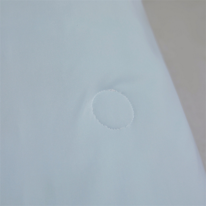 91家纺网 家纺一手货源 找家纺 雯豆家纺 2025夏季新品7A抗菌100%锦纶冰丝凉感夏凉被纯色拼色高档薄被空调被 小冰皮-繁星蓝+轻奢灰