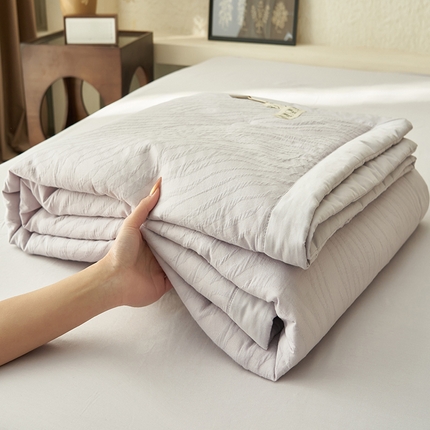 91家纺网 家纺一手货源 找家纺 （总）一加一 2025新款全棉水洗色织提花多层泡泡纱娜雅醋酯夏被四件套