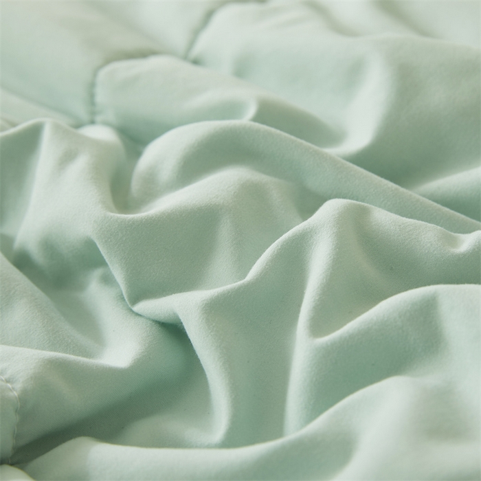 91家纺网 家纺一手货源 找家纺 猎鹿人家纺 2025新款牛奶蛋白夏被 星辰绿