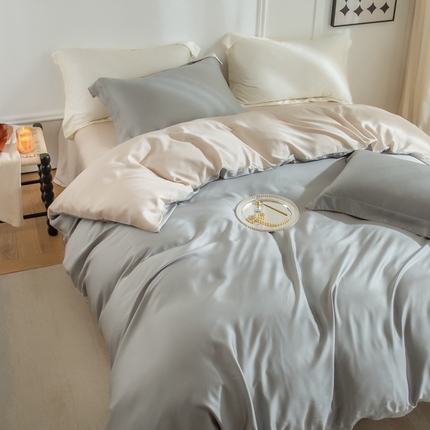 91家纺网 家纺一手货源 找家纺 121  2025新款60s支进口兰精天丝四件套-秋风QIUFENG系列（场景三） 月白灰