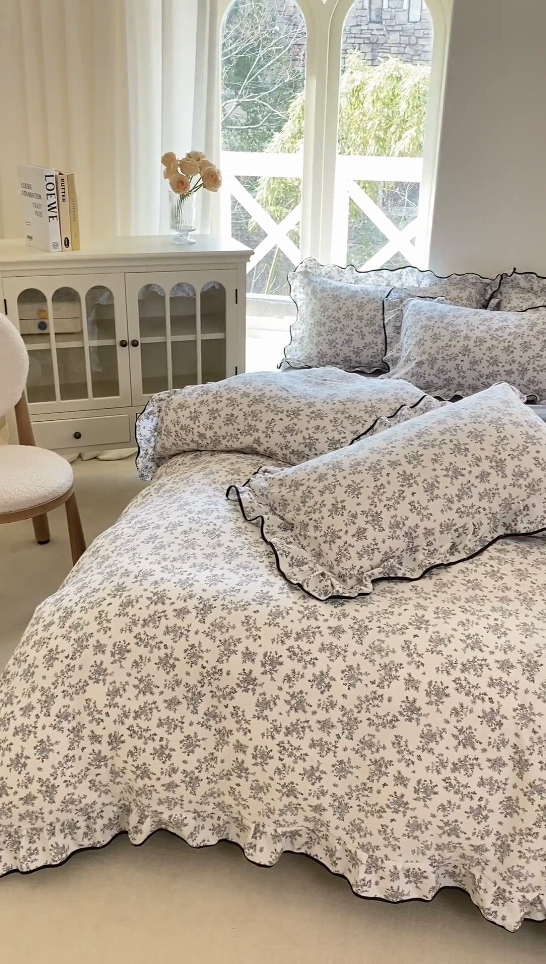 91家纺网 家纺一手货源 找家纺 仟网汇 2025新款赫本针织双层纱床盖四件套 蔓枝