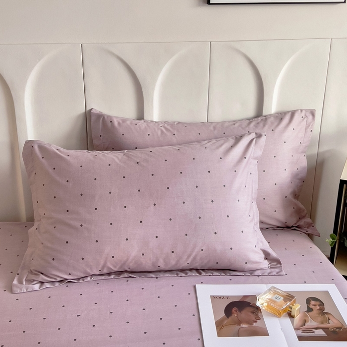 91家纺网 家纺一手货源 找家纺 2025新款全棉花边款床单 紫圆点