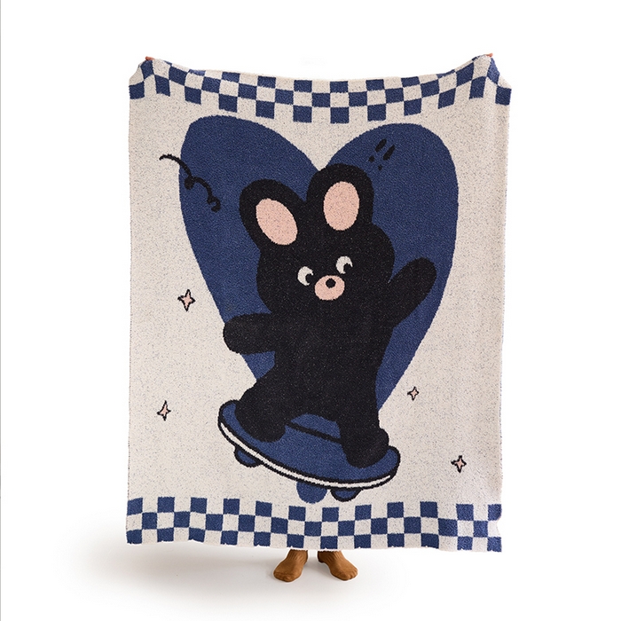 91家纺网 家纺一手货源 找家纺 暖绵绵家纺 2025新款半边绒熊趣滑行卡通毯-皮卡熊 50222720