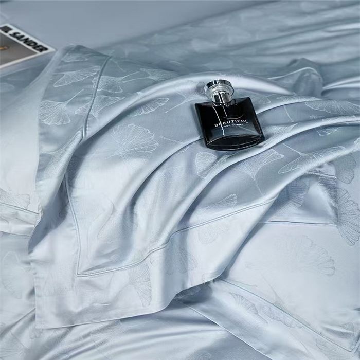 91家纺网 家纺一手货源 找家纺 优品阁 2024新款长绒棉贡缎提花--欧式轻奢提花系列叶叶情深-海洋蓝