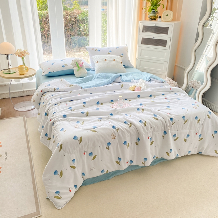 91家纺网 家纺一手货源 找家纺 （总）穆琪 2025新款小花边印花夏被小清新夏凉被