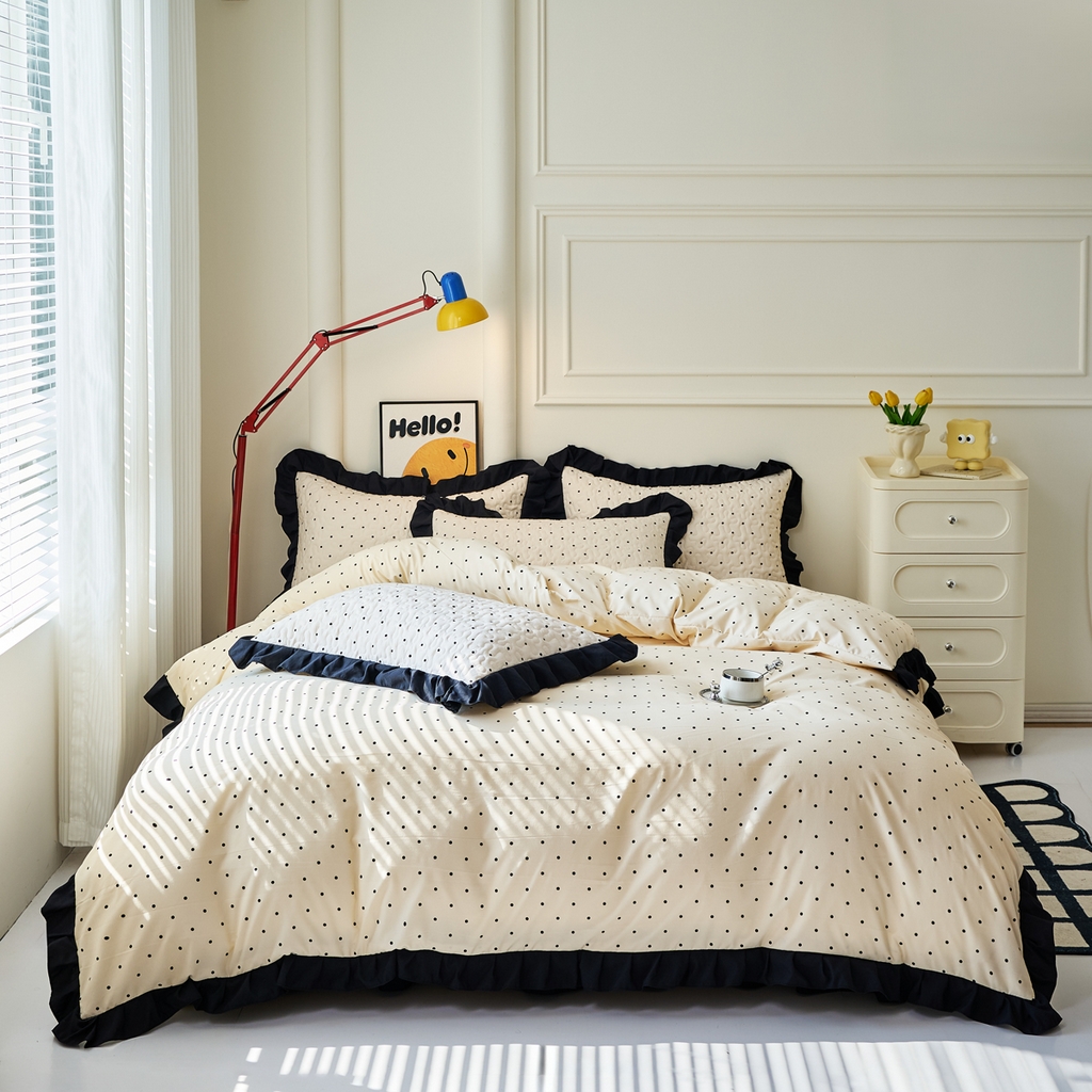 91家纺网 家纺一手货源 找家纺 蝶帕家纺 2025新款法式赫本风韩版花边水洗棉床盖四件套 点点爱