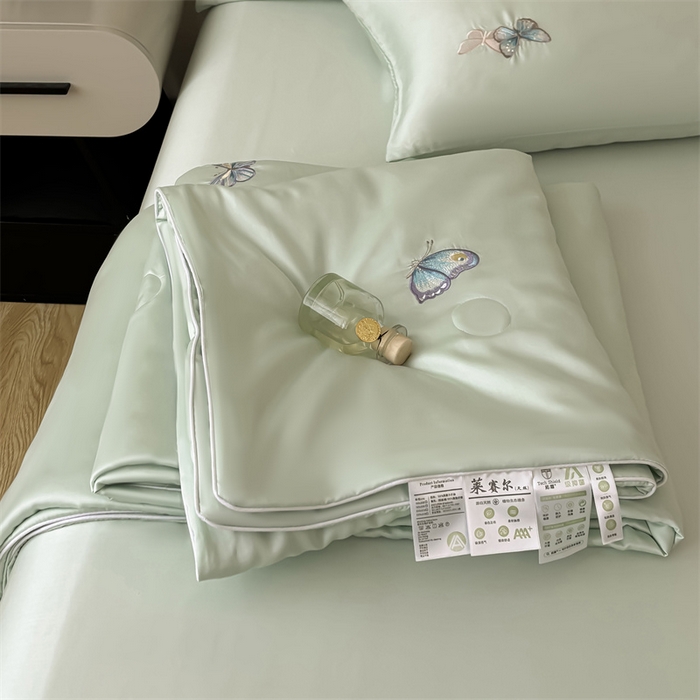 91家纺网 家纺一手货源 找家纺 雯豆家纺 2025夏季新品莱赛尔兰精天丝绣花刺绣夏被空调被四件套冰丝凉感薄被子 蝴蝶系列-抹茶绿