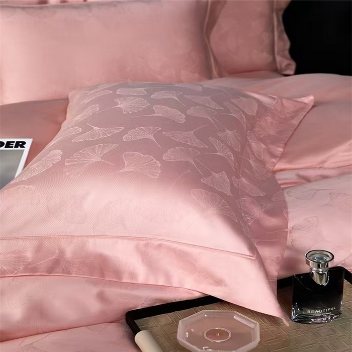 91家纺网 家纺一手货源 找家纺 优品阁 2024新款长绒棉贡缎提花--欧式轻奢提花系列叶叶情深-粉玉