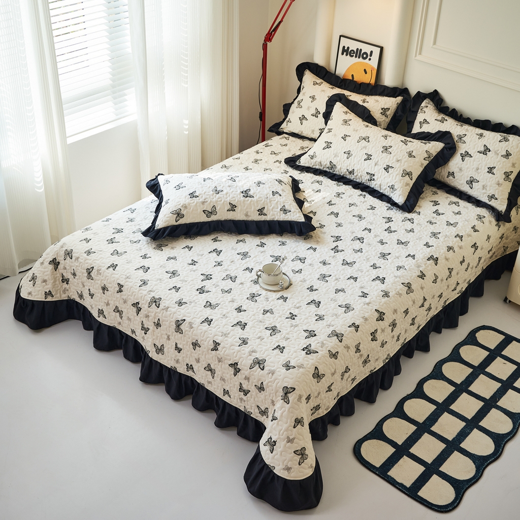 91家纺网 家纺一手货源 找家纺 蝶帕家纺 2025新款法式赫本风韩版花边水洗棉床盖四件套 蝴蝶印记