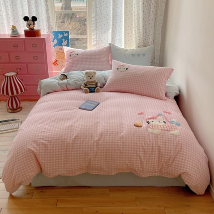 91家纺网 家纺一手货源 找家纺 桃子家居2025新款A类纯棉色织水洗棉毛巾绣猫咪混搭奶油奶瓶元气猫咪 色织水洗棉-元气猫咪粉蓝