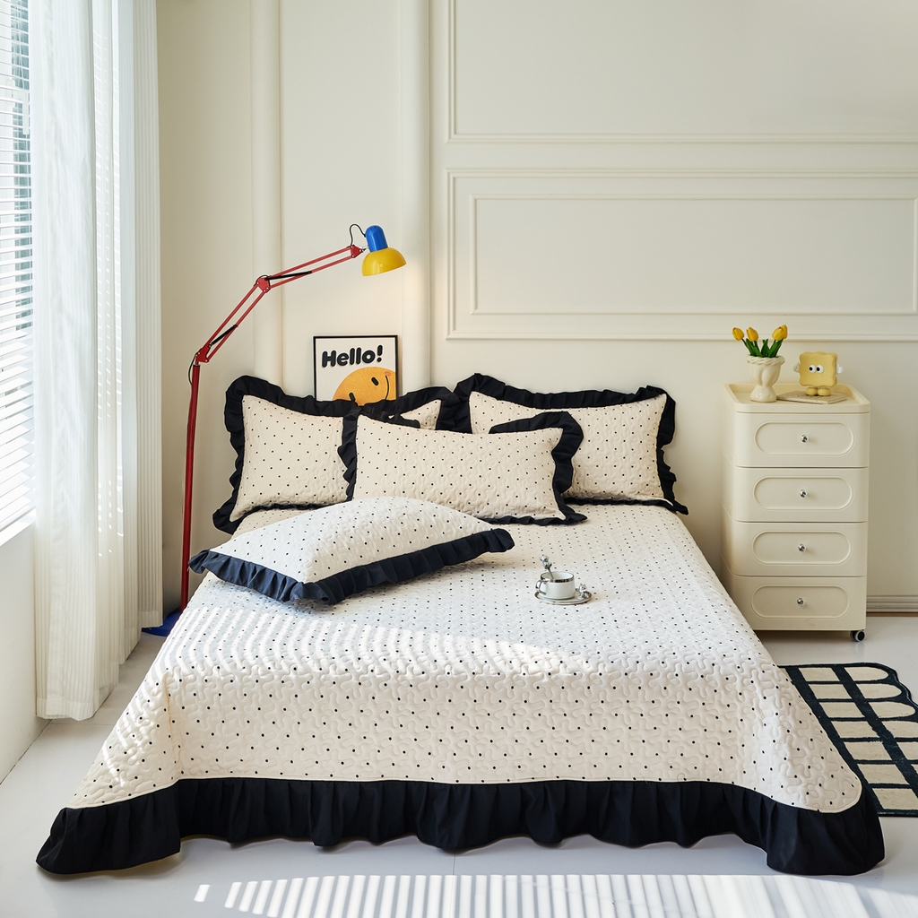 91家纺网 家纺一手货源 找家纺 蝶帕家纺 2025新款法式赫本风韩版花边水洗棉床盖四件套 点点爱