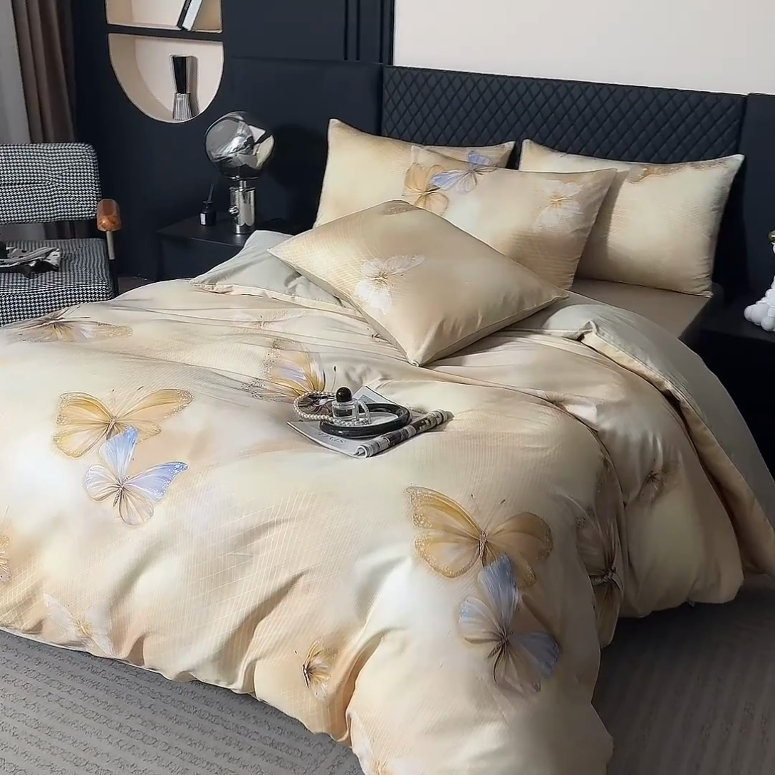 91家纺网 家纺一手货源 找家纺 氧家 2025新款60s贡缎长绒棉数码印花四件套（礼盒装） 蝶恋