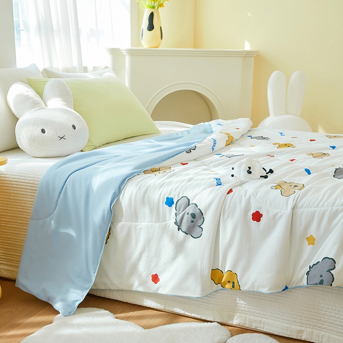 91家纺网 家纺一手货源 找家纺 梦恬佳 2025新款A类水洗皱皱棉夏凉被 快乐小狗