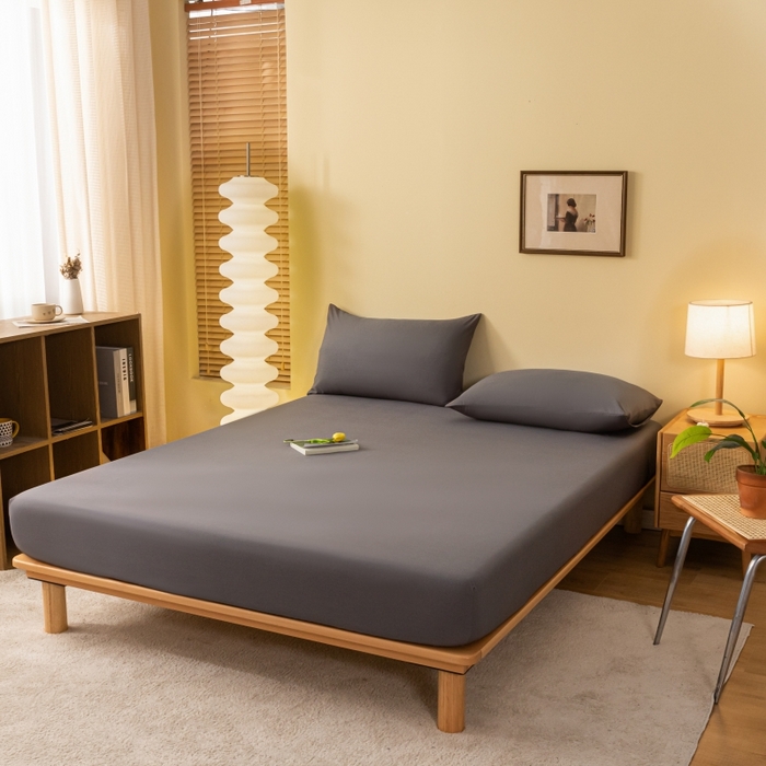 91家纺网 家纺一手货源 找家纺 梵克保罗 2025新款简约纯色亲肤磨毛床笠 深灰