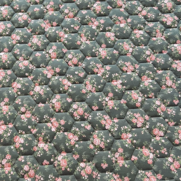 91家纺网 家纺一手货源 找家纺 2025新款全棉夹棉床裙 白兰地