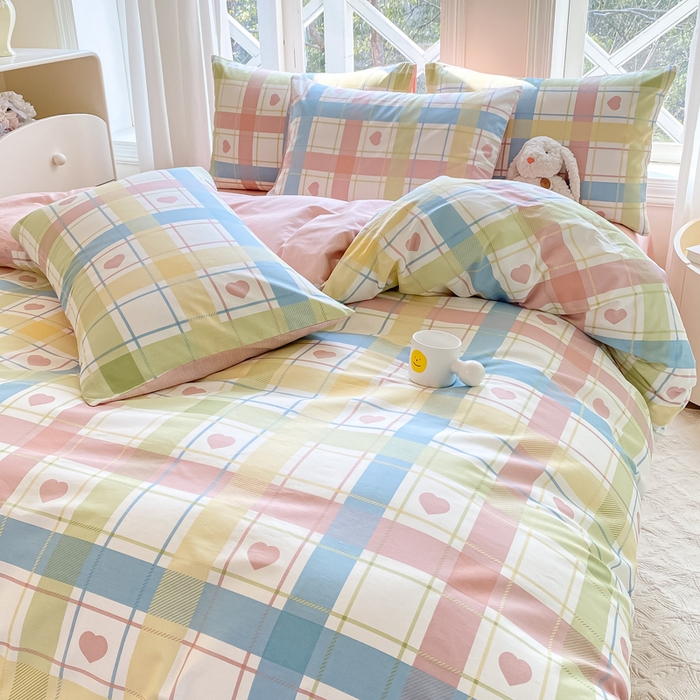 91家纺网 家纺一手货源 找家纺 念家居 2025新款直播爆款三件套印花小清新13070全棉四件套 爱心格-粉