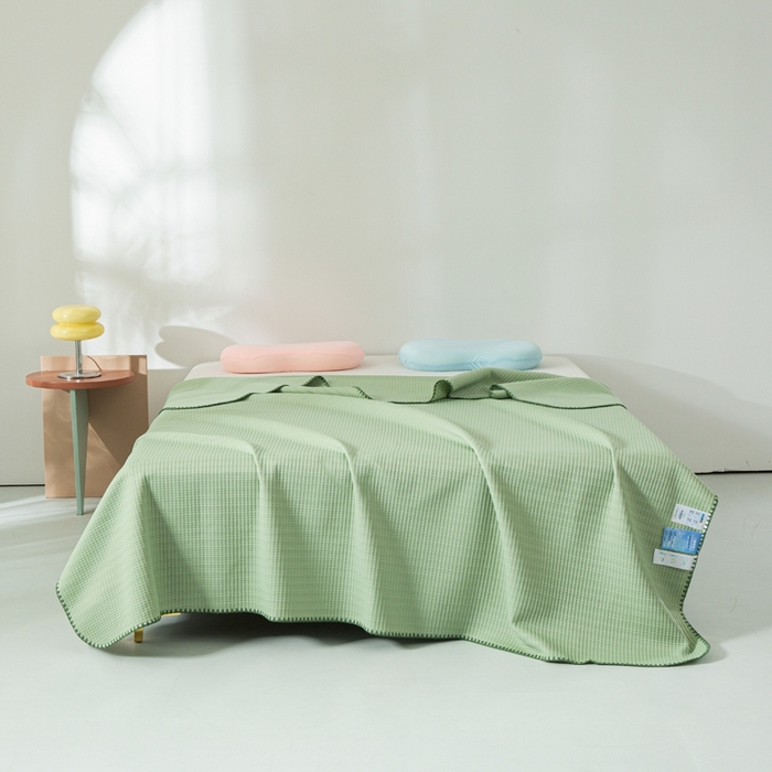 91家纺网 家纺一手货源 找家纺 柏薇2025新款A类华夫格400g凉感丝盖毯多功能双面用凉感夏凉被 双面纯凉感-橄榄绿