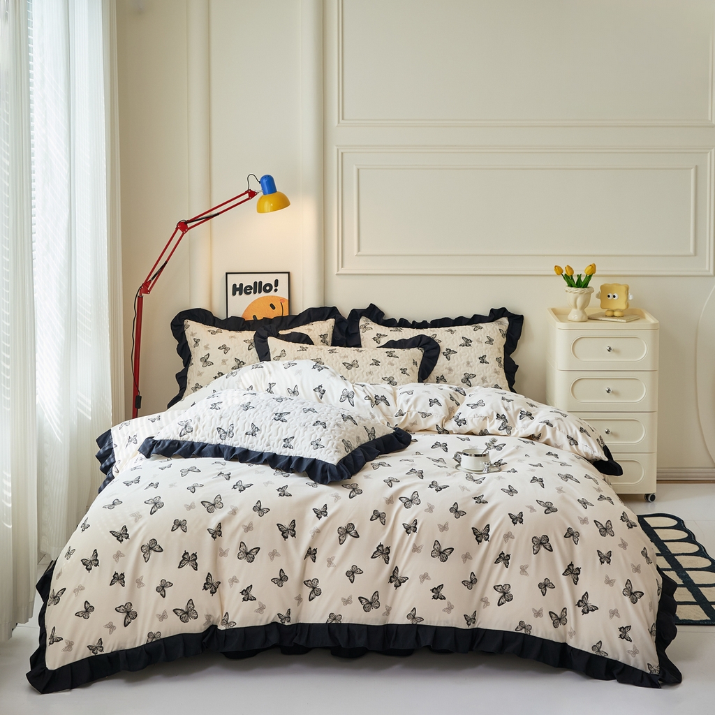 91家纺网 家纺一手货源 找家纺 蝶帕家纺 2025新款法式赫本风韩版花边水洗棉床盖四件套 蝴蝶印记